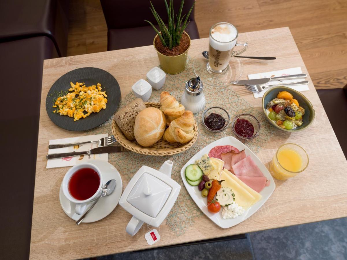 Tennenwirt Guesthouse - Adults Only Soll Luaran gambar